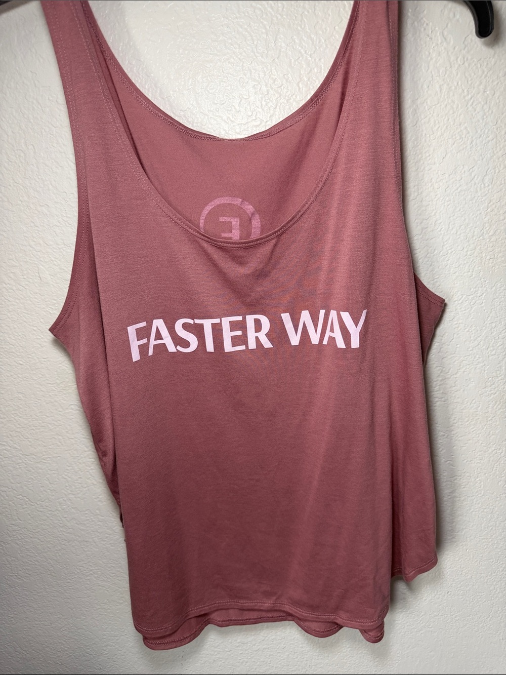 Faster Way Women’s Dusty Rose Tank Top Size Medium/Large